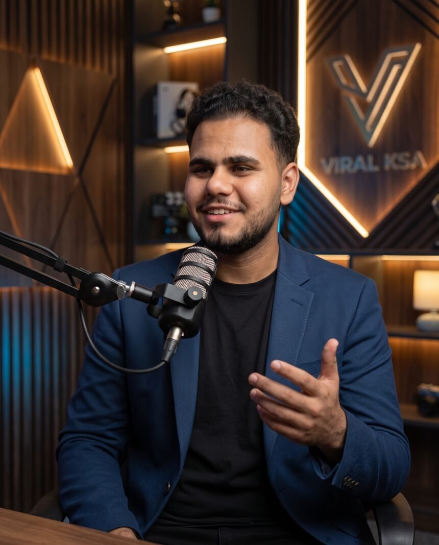 صانع المحتوي ادم محمد